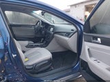 Hyundai Sonata Sport 5NPE34AF8HH568681 fotografie