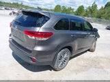 Toyota Highlander Xle 5TDJZRFH9HS435958 снимка