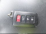 Toyota Rav4 Xle JTMWFREV3HJ716706 снимка