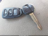 Hyundai Elantra Se 5NPD74LF7HH209898 снимка