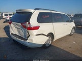 Toyota Sienna Xle Premium 8 Passenger 5TDYK3DC1FS675011 fotografie