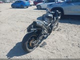 Suzuki Gsx1300 Rk5 JS1GW71A952108720 снимка