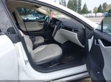 Tesla Model S P85 5YJSA1H1XEFP53679 fotografie