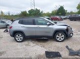 Jeep Compass Latitude 4X4 3C4NJDBB9JT479046 снимка