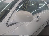 Lincoln Town Car Signature Limited 2LNBL8CV9AX615800 photo