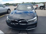 BMW 740I WBA7E2C5XJG742365 fotografie