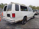 Ford Super Club Wagon Xl/Xlt 1FBSS31F8WHB19579 fotografie