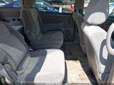 Toyota Sienna Le 5TDZK23C07S009825 снимка