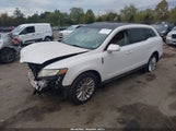 Lincoln Mkt 2LMHJ5AROBBJ55109 снимка
