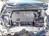 Toyota Corolla Le 5YFBURHE6JP833990 снимка