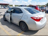 Toyota Corolla Le 5YFBURHE6JP833990 снимка