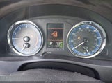 Toyota Corolla Le 5YFBURHE6JP833990 снимка
