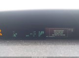 Toyota Prius Two JTDKN3DU2E1754348 fotografie