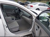 Toyota Camry Le 4T1BE46K19U900126 photo
