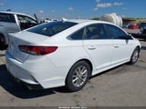 Hyundai Sonata Se 5NPE24AF9JH630212 photo