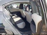 Toyota Corolla Le 5YFB4MDE5SP254581 снимка