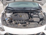 Hyundai Elantra Gt KMHD35LE1DU035377 снимка
