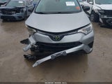 Toyota Rav4 Le JTMBFREV9JJ211886 снимка