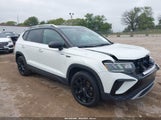 Volkswagen Taos 1.5T Se 3VVEX7B23PM343595 photo