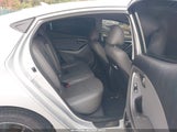 Hyundai Elantra Limited 5NPDH4AE5DH200747 снимка