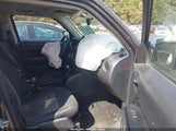 Jeep Patriot Latitude 1C4NJPFB4FD179097 снимка