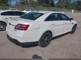 Ford Taurus Sho 1FAHP2KT7DG147615 снимка