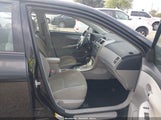 Toyota Corolla Le 5YFBU4EE8CP061440 снимка