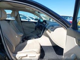 Volkswagen Passat 1.8T Se 1VWBT7A39GC063900 photo