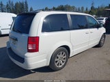 Chrysler Town & Country Touring 2A8HR54PX8R673000 fotografie