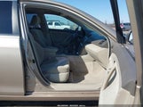 Toyota Camry 4T1BE46KX9U355186 снимка