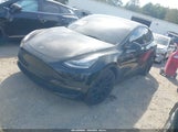 Tesla Model Y Long Range Dual Motor All-Wheel Drive 5YJYGDEE0MF228517 photo
