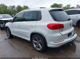 Volkswagen Tiguan 2.0T Sport WVGUV7AX2HK023007 снимка
