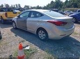 Hyundai Elantra Se 5NPDH4AE8GH739156 снимка