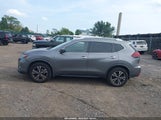 Nissan Rogue Sv Intelligent Awd JN8AT2MVXLW139328 fotografie