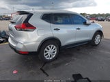Nissan Rogue S Fwd 5N1AT2MT1LC799135 photo