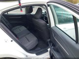 Toyota Camry Le 4T1DBADK9SU031400 снимка