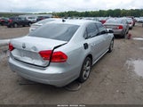 Volkswagen Passat 2.5L Se 1VWBP7A32CC048783 снимка