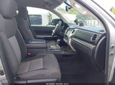 Toyota Tundra Sr5 5.7L V8 5TFDW5F15GX521021 fotografie