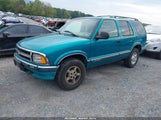 Chevrolet Blazer 1GNDT13W3T2305670 снимка