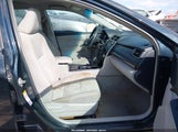 Toyota Camry Le 4T1BF1FK6FU059931 fotografie
