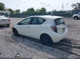 Toyota Prius C Two JTDKDTB30D1542706 снимка