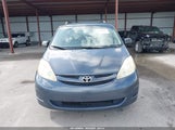 Toyota Sienna Le 5TDZK23C08S187753 снимка