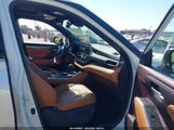Toyota Highlander Platinum 5TDFZRBHXMS109897 снимка