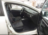 Toyota Corolla Le 2T1BURHE2JC989833 снимка