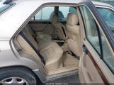 Mercedes-Benz E 320 WDBEA32E1RC086524 снимка