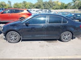 Volkswagen Jetta 1.4T Se/1.4T Wolfsburg Edition 3VWDB7AJ4JM257279 снимка