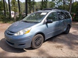 Toyota Sienna Le 5TDKK4CC2AS327868 снимка