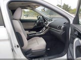 Mitsubishi Eclipse Cross Se JA4AT5AA0KZ000735 снимка
