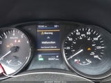 Nissan Rogue S Intelligent Awd 5N1AT2MV9LC796078 fotografie