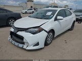 Toyota Corolla Le 5YFBURHE6HP651555 снимка